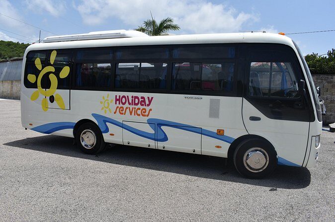 AirBnB/Hotel MBJ Airport Shuttle to all areas -one way/round trip - Safety and Vehicle Condition: One Red Flag You Should Take Seriously