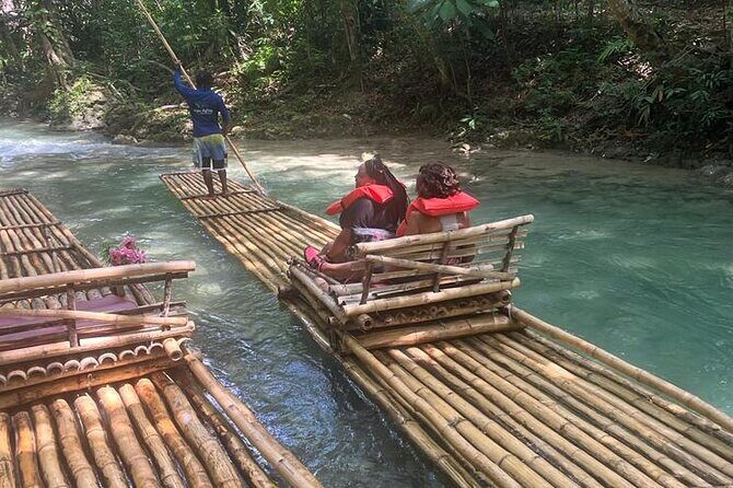 Bamboo River Rafting in Ocho Rios - Guides, personalities, and why your captain matters