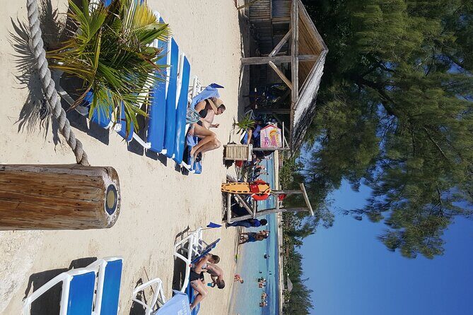 Beach please / Beach day in Ocho Rios Jamaica - Water Sports and Souvenir Shopping: Optional Extras With Costs
