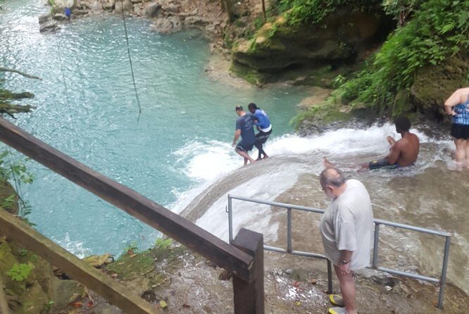 Blue Hole and Dunn's River Adventurous and hiking waterfalls from Ocho Rios - Key highlights at a glance
