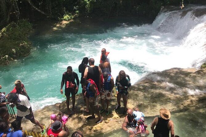 Blue Hole and Dunn's River Adventurous and hiking waterfalls from Ocho Rios - How the guides shape the day (especially with bigger groups)