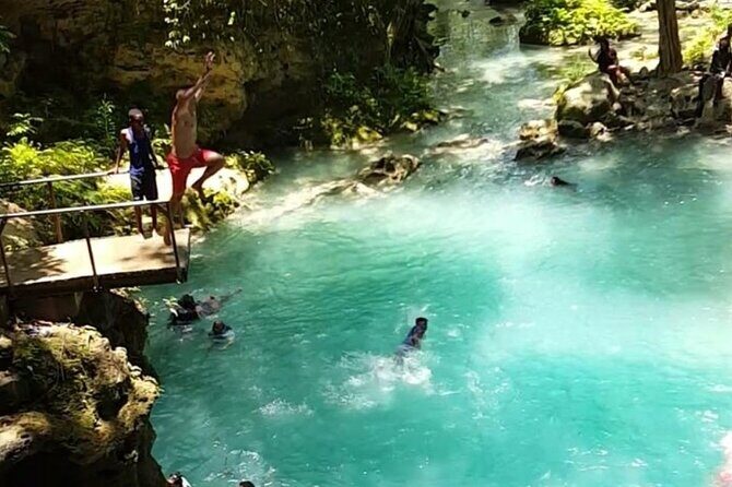 Blue Hole and Sightseeing Tour from Ocho Rios, Jamaica - Getting from your hotel to Coopa Tours without the hassle