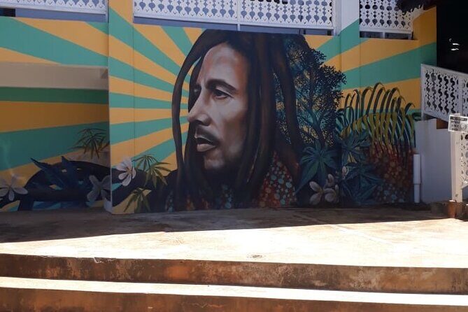 Bob Marley Nine Mile and Dunns River Combo from Ocho Rios - What to bring: your checklist for wet rocks and museum time
