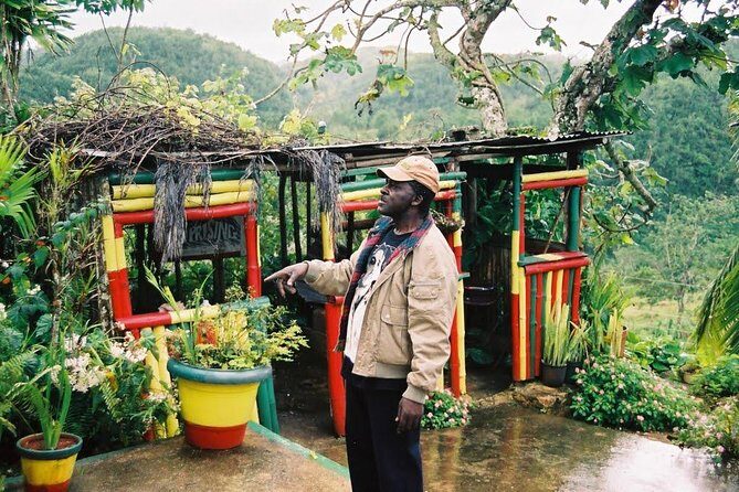 Bob Marley Nine Mile Tour from Ocho Rios - Stop At Suzette Tours Jamaica: The Start Point That Sets the Tone