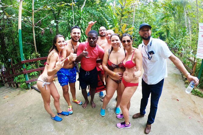 "Explore Scenic Tropical Waterfalls at Blue Hole" - How to choose your pace when you only have one hour there