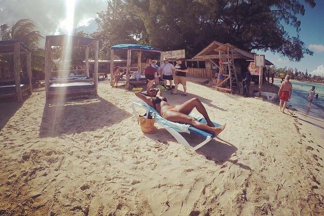 Fantastic Day at Bamboo Blu Beachfront, Ocho Rios - Getting There: Private Pickup That Makes the Day Feel Short