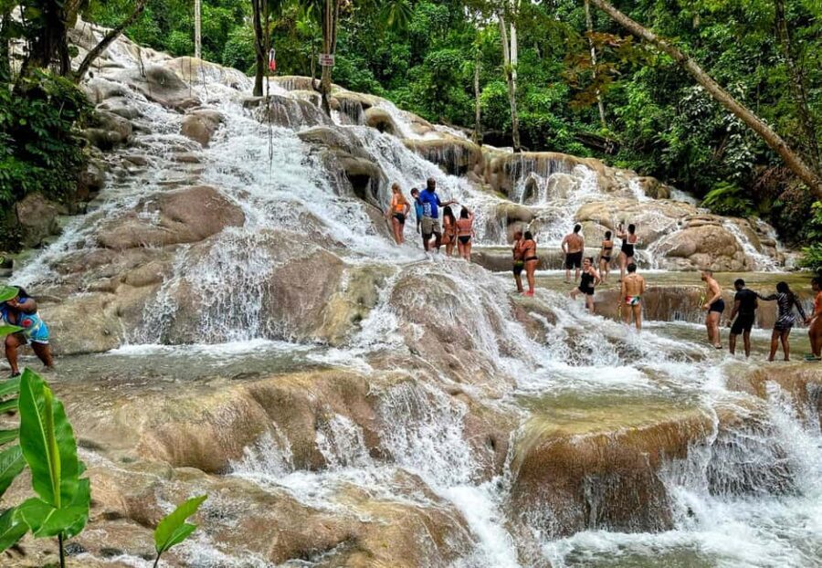 From Ocho Rios / Runaway Bay: Day Trip to Dunn's River Falls - Dunn’s River Falls climb: what 590 feet of water-charged steps feels like