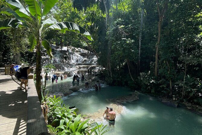 Horseback Riding/Swimming and Dunn's River from Ocho Rios - FAQ