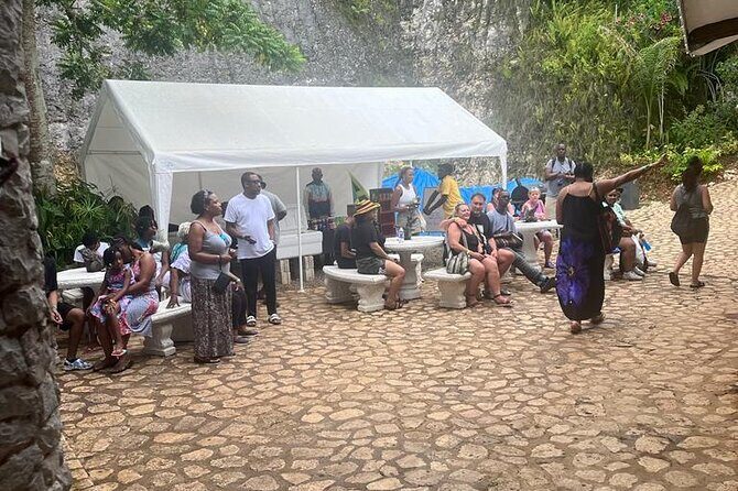 Nine Mile Reggae & History Guided Tour to Bob Marley's Birthplace - Price and Value: Is $142 Worth It for This 3–4 Hour Tour?