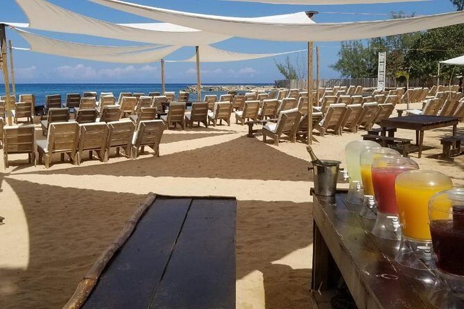 Ocho Rios: Bamboo Beach Club with Specialty Lunch & Cocktails - Entertainment: the music is part of the vibe, but don’t over-plan it