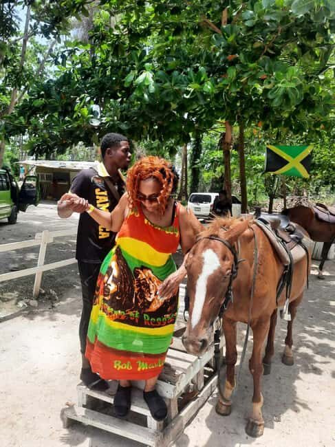 Ocho Rios : Bamboo River Rafting and HorseBack Riding - Bamboo raft on Rio Nuevo: calm water with Jamaica stories