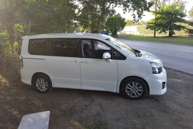 Ocho Rios Private Airport Transfer (MBJ Airport ) - MBJ Pickup Without the Taxi Line
