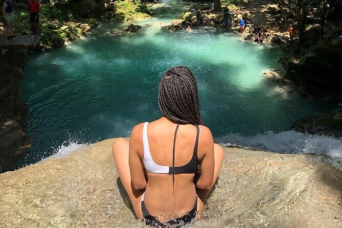 Ocho Rios Water Action Package (Blue Hole, Tubing & Dunns River) - How the private driver changes your whole day