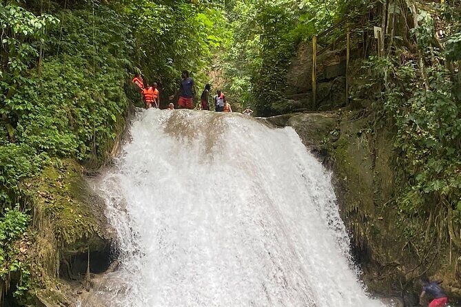 Original Blue Hole St. Ann Ocho Rios Jamaica Admission Fee Ticket - Your main stop: Blue Hole’s water features and jump options