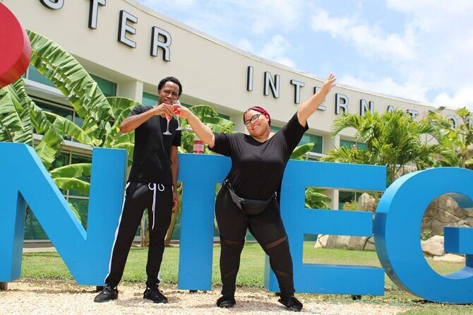 Private Airport Transfer from MBJ to Ocho Rios - Meet Your Driver: Signs, Mobile Tickets, and Flight Tracking