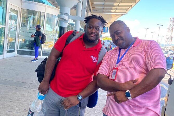 Private Airport Transfer from Montego Bay Airport to Ocho Rios - Meeting at Montego Bay Airport without the stress spiral