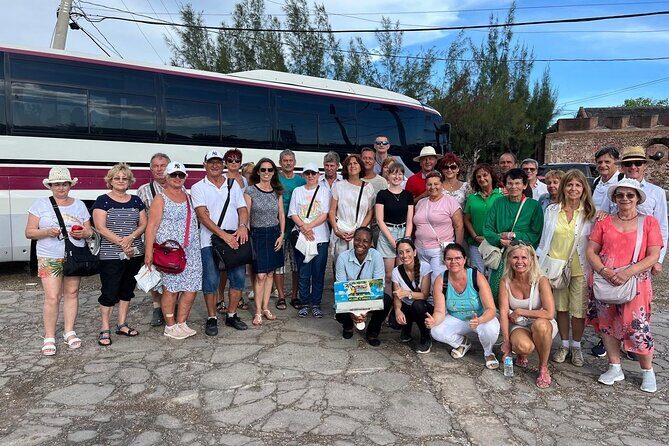 Private Nightclub Tour with Transfer from Ocho Rios, Runaway Bay - Pickup in Ocho Rios: Meeting the Driver and Getting Set