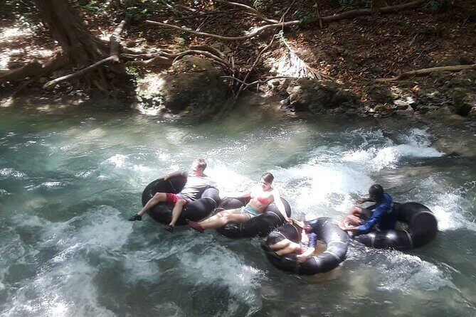 Private Tour From Ocho Rios To Dunn's River Falls Tubing and Shopping - How the Guide Keeps the Day Feeling Smooth (Especially at the Falls)
