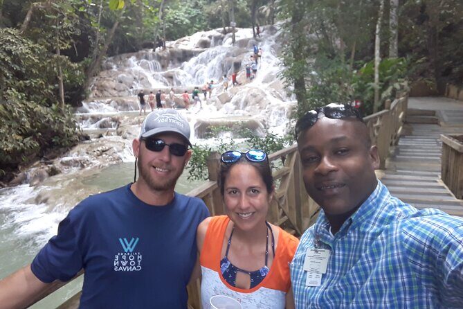 Private Tour to Dunn's River Falls From Ocho Rios - After the falls: Taj Mahal Shopping Center and a local beach stop