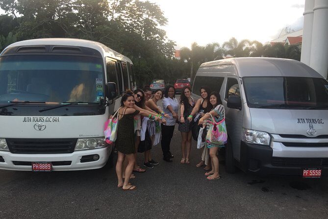 Roundtrip Private Shuttle from Ocho Rios to Blue Hole and Back - Arriving at the Blue Hole: pay entry, then use the waiting time wisely
